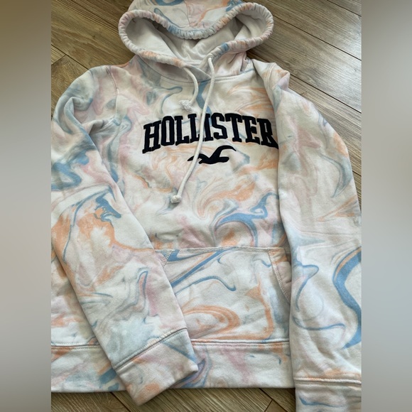 Hollister - Size M - Picture 3 of 5